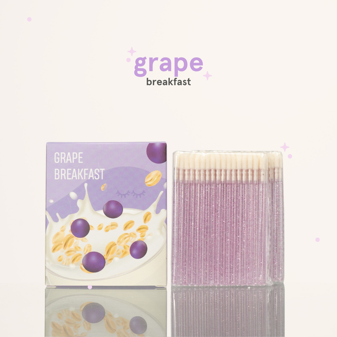 BREAKFAST lip applicator