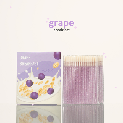 BREAKFAST lip applicator