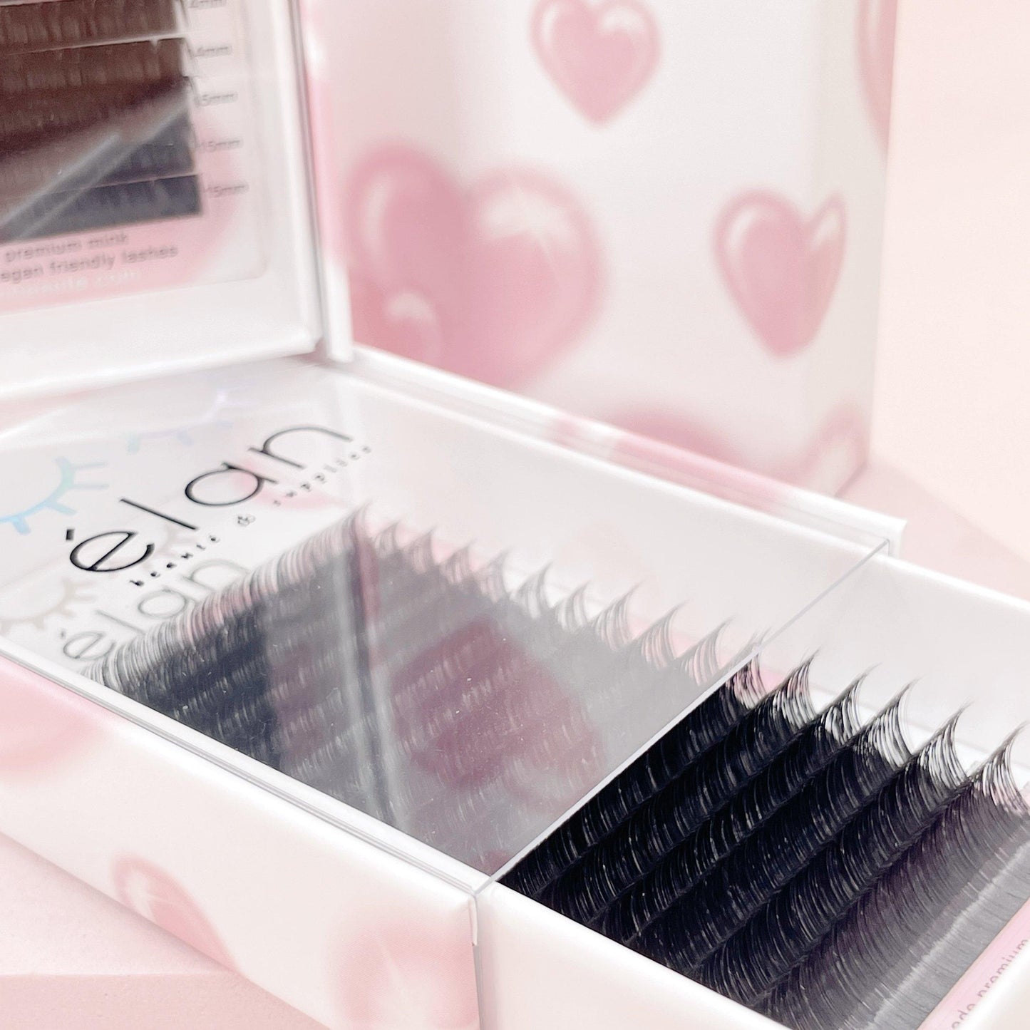 0.03 MATTE MINK lash trays 💞